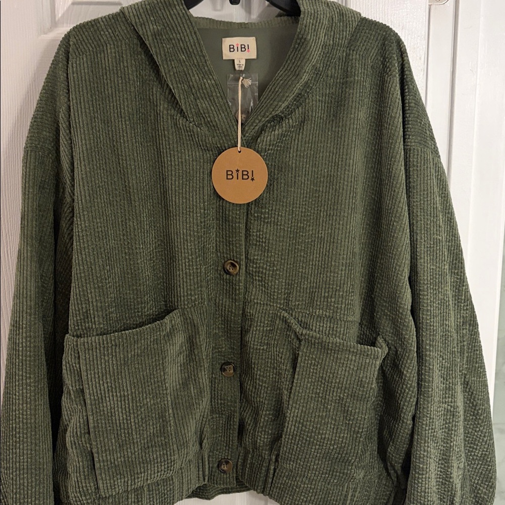 BIBI LONG SLEEVE OVERSIZED BUTTON DOWN GREEN CORDUROY JACKET SHACKET SIZE LARGE